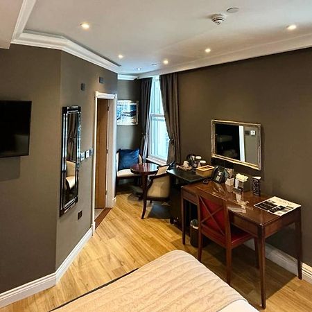 Halvard Hotel Douglas Extérieur photo