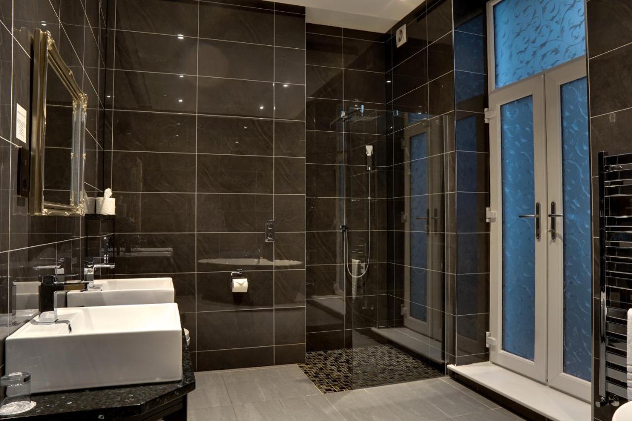Halvard Hotel Douglas Extérieur photo