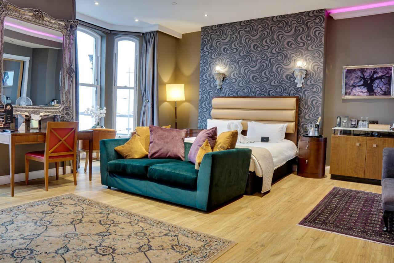 Halvard Hotel Douglas Extérieur photo