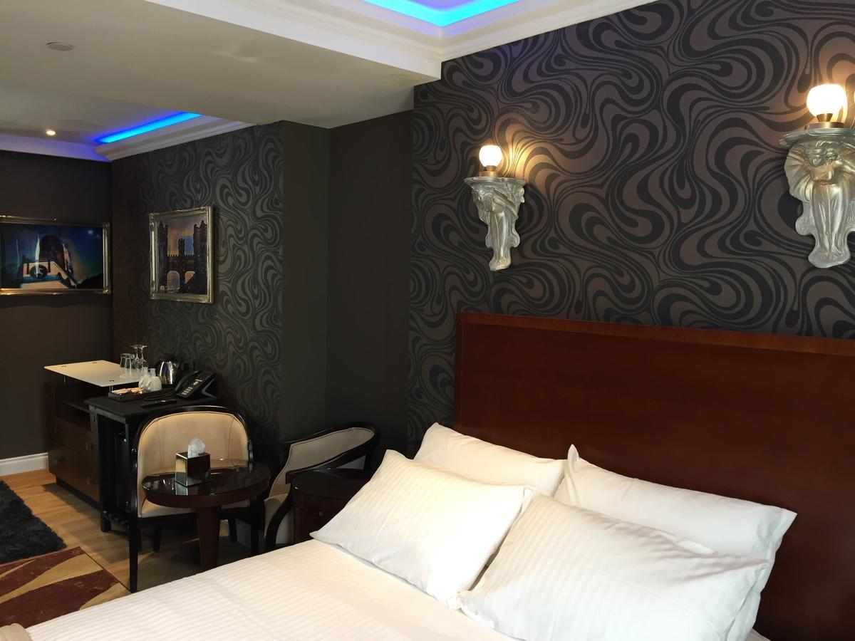 Halvard Hotel Douglas Extérieur photo